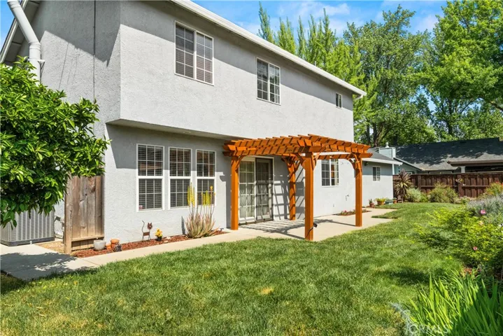1223 Spruce, Chico, California 95926