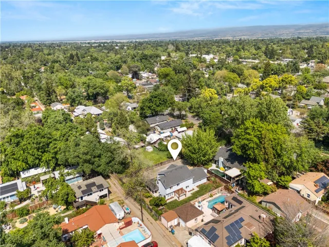 1223 Spruce, Chico, California 95926