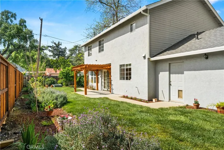 1223 Spruce, Chico, California 95926
