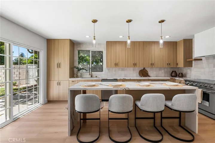 3375 Fuchsia Street, Costa Mesa, California 92626