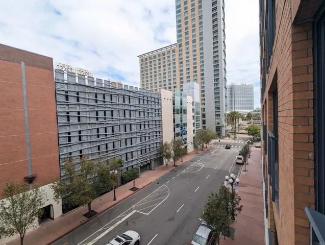 View Right to Convention Center