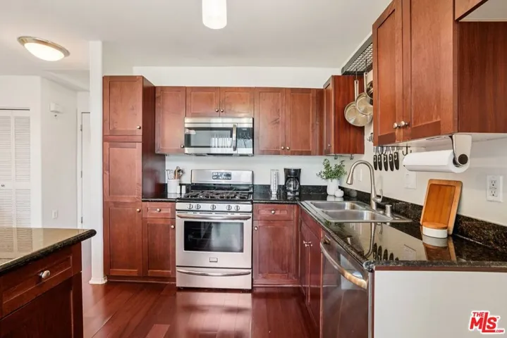 100 S Alameda Street 432, Los Angeles, California 90012