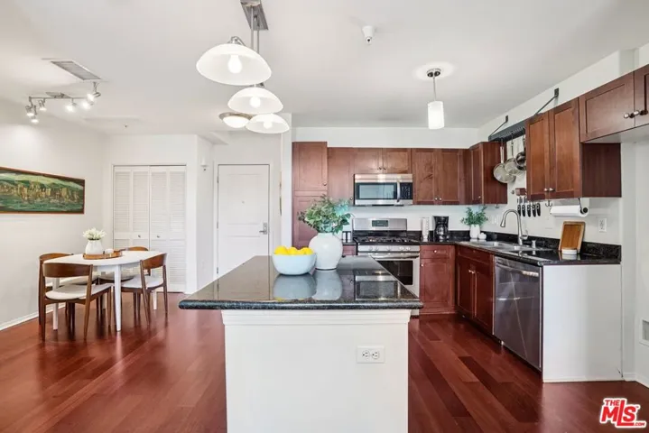 100 S Alameda Street 432, Los Angeles, California 90012