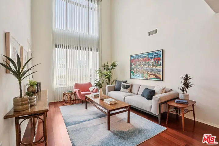 100 S Alameda Street 432, Los Angeles, California 90012