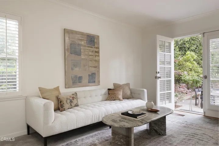 24__ErbeBlackham_1428_Ontario_Avenue_Cla