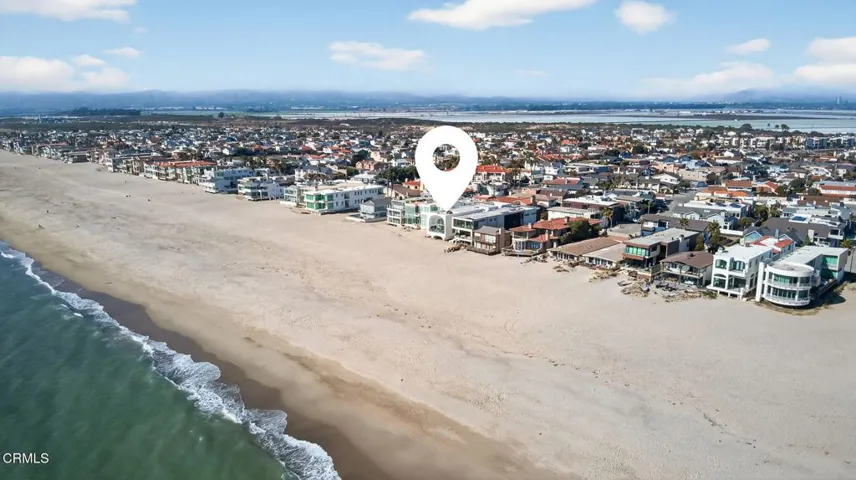 84-web-or-mls-Upmarketmedia_1211Cap-aer-