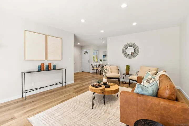 2309 Saratoga, Oceanside, California 92054