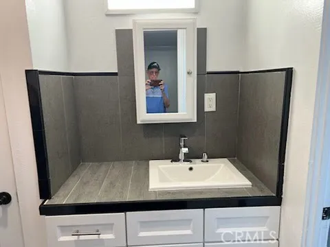 1040 Cedar, Long Beach, California 90813