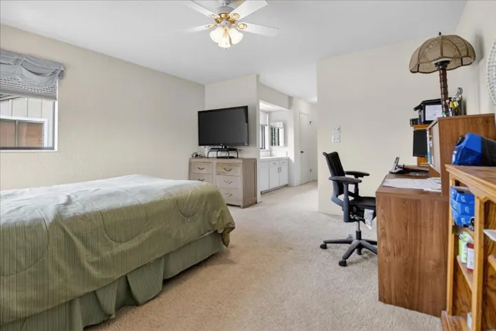 290 Joes Lane, Hollister, California 95023