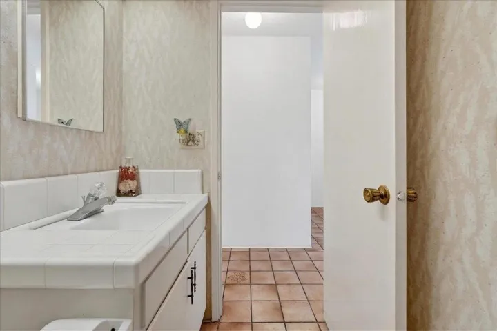 290 Joes Lane, Hollister, California 95023