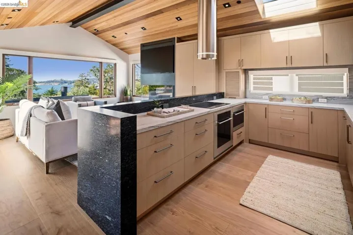 9 Nw Of Ocean On Casanova St, Carmel By The Sea, California 93921
