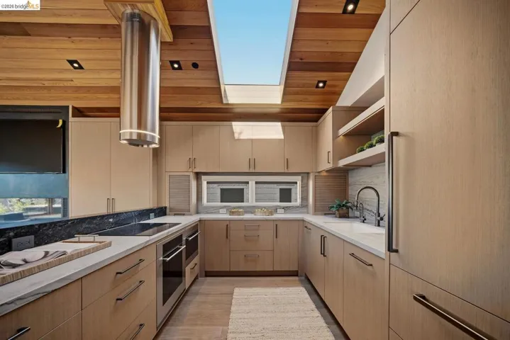 9 Nw Of Ocean On Casanova St, Carmel By The Sea, California 93921