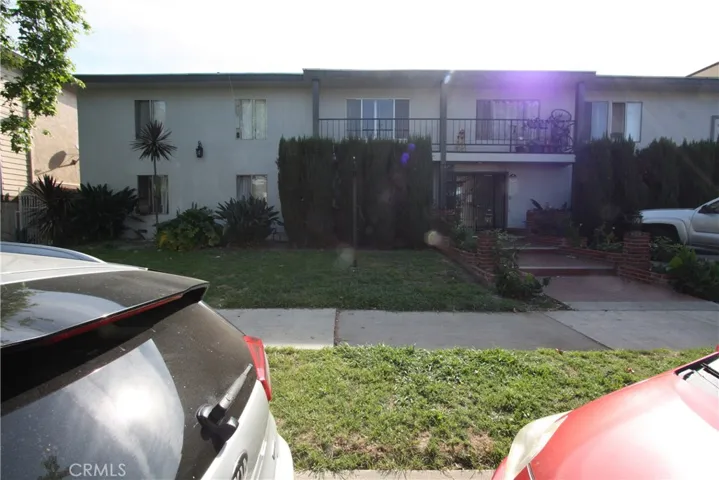 7524 Haskell, Van Nuys, California 91406