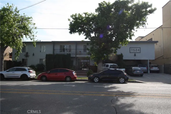 7524 Haskell, Van Nuys, California 91406