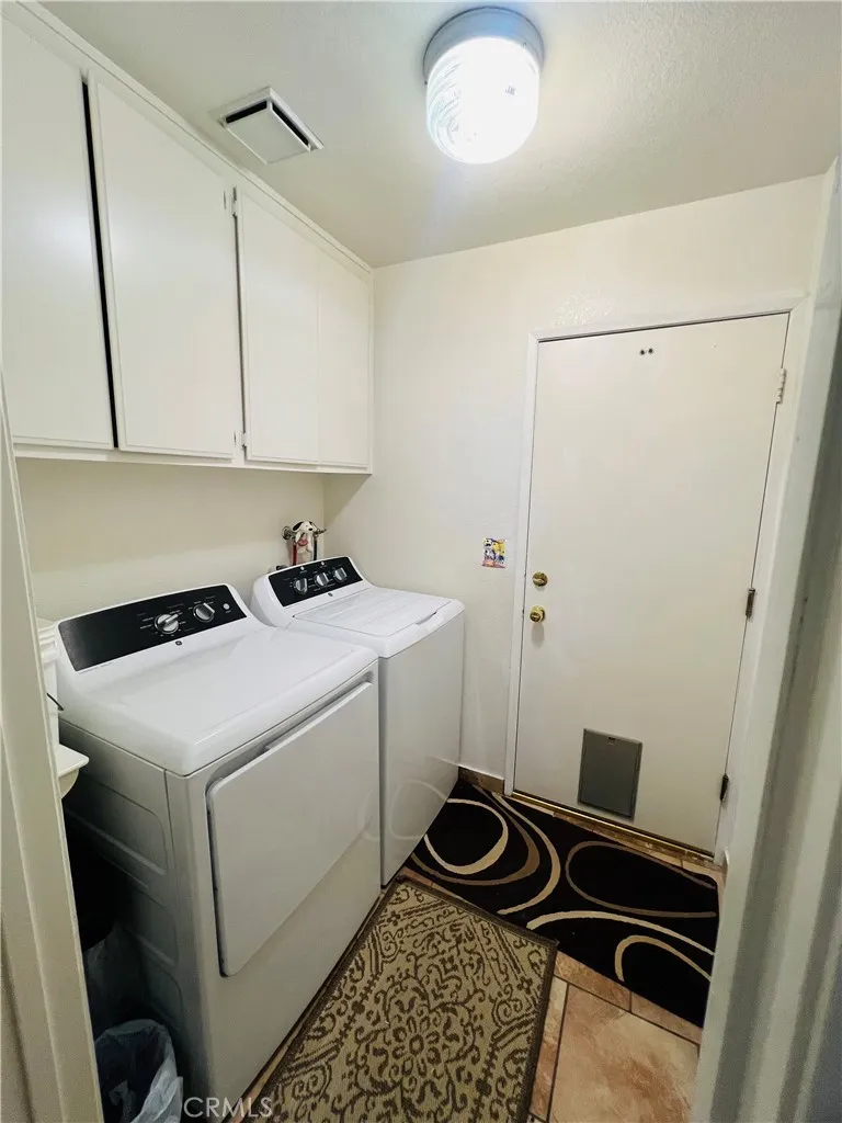 Indoor Laundry room