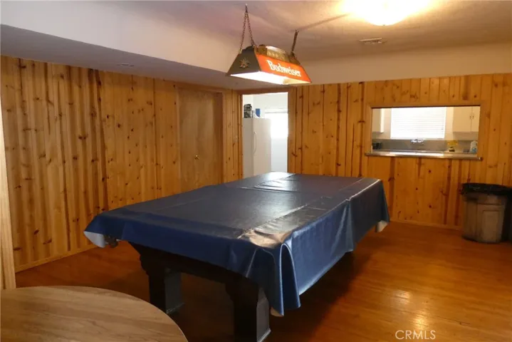 2657 Honolulu, Montrose, California 91020