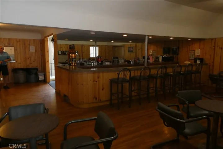 2657 Honolulu, Montrose, California 91020