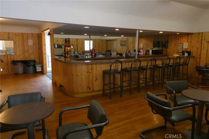 2657 Honolulu, Montrose, California 91020