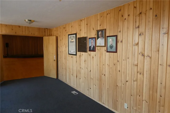 2657 Honolulu, Montrose, California 91020