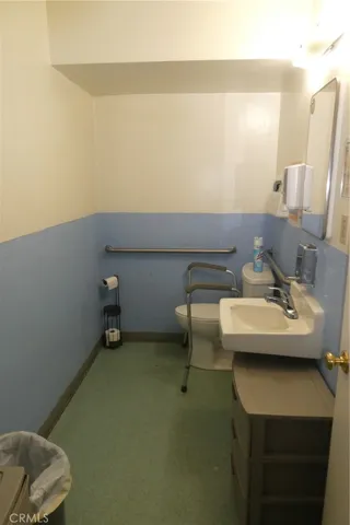 2657 Honolulu, Montrose, California 91020