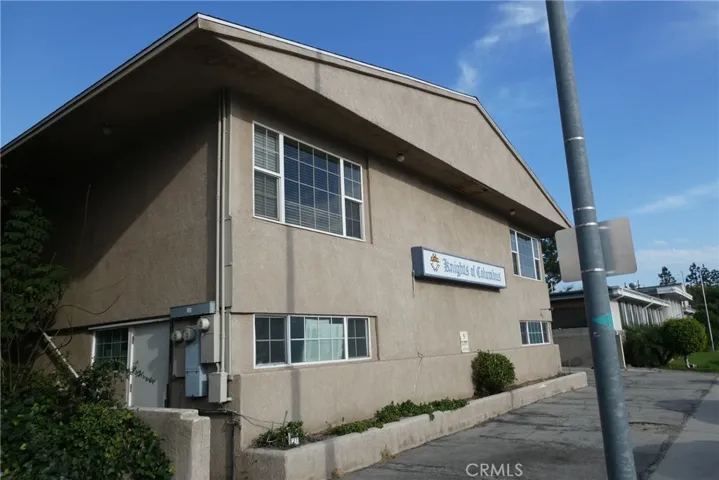2657 Honolulu, Montrose, California 91020