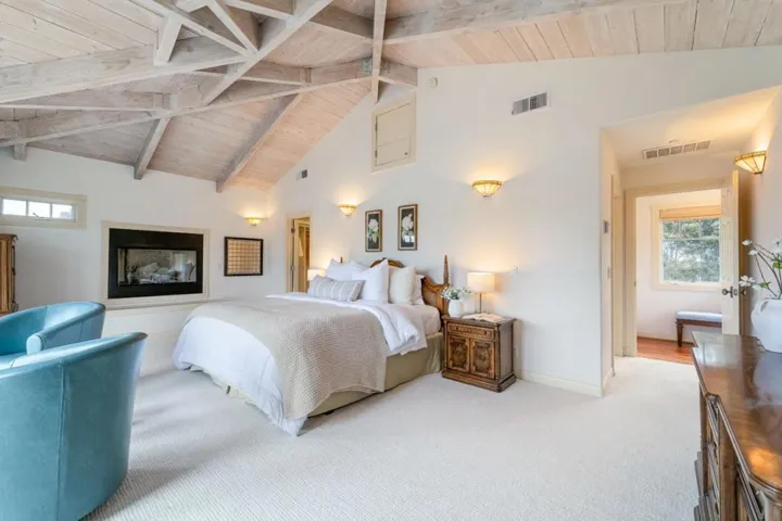 3035 Sherman Road, Pebble Beach, California 93953