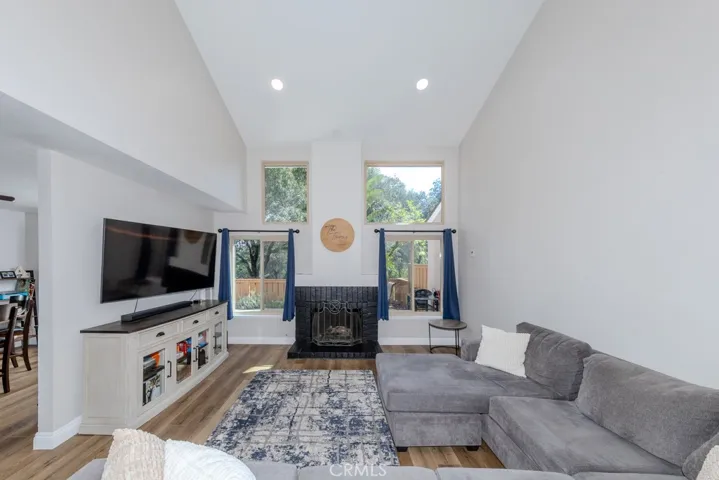6597 E Camino Vista 2, Anaheim Hills, California 92807