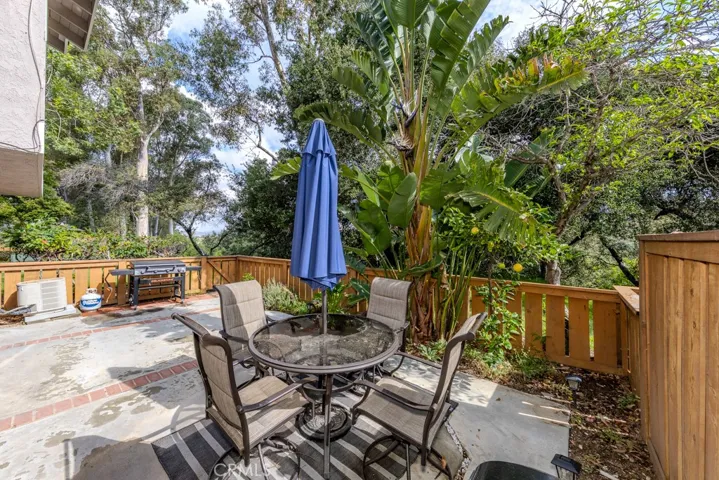 Private enclosed patio
