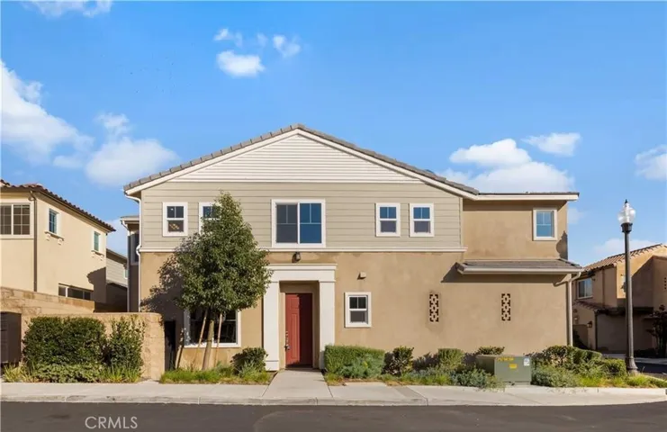 5593 Siracusa Way, Fontana, California 92336