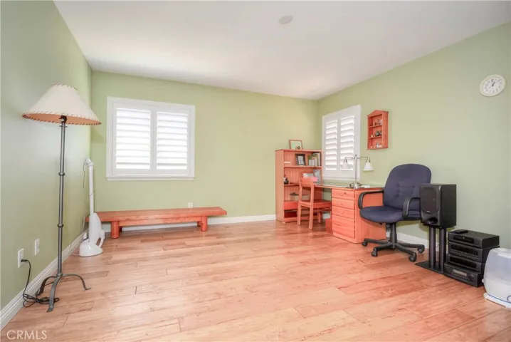 Secondary bedroom