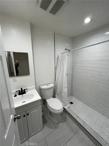 Full Bath with Shower
