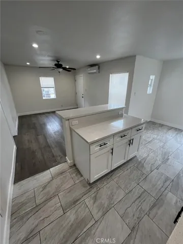 Huge Kitchen, Breakfast Bar and Dining Room - no furniture