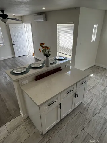 Granite Counter Breakfast bar