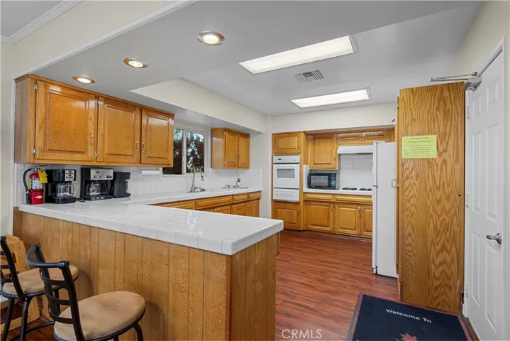 Clubhouse Kitchen
