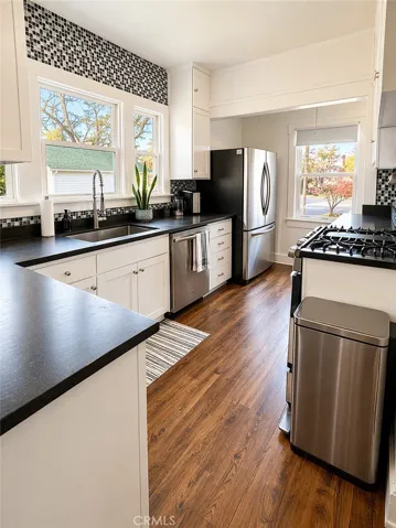 Main Home Kitchen