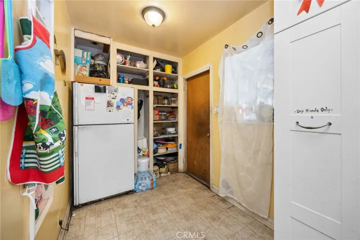 587 W Fernleaf, Pomona, California 91766