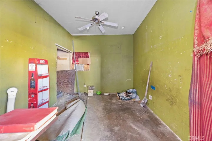 587 W Fernleaf, Pomona, California 91766