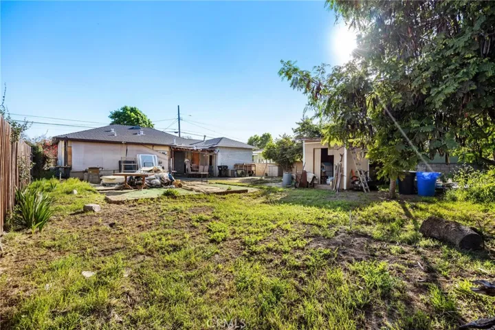 587 W Fernleaf, Pomona, California 91766