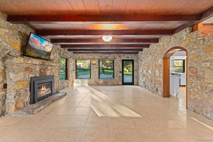 27546 Old Highway 80, Descanso, California 91916