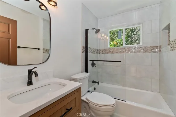 415 Golf Course, Lake Arrowhead, California 92352