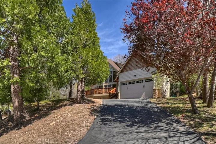 415 Golf Course, Lake Arrowhead, California 92352