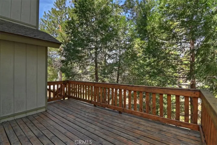 415 Golf Course, Lake Arrowhead, California 92352