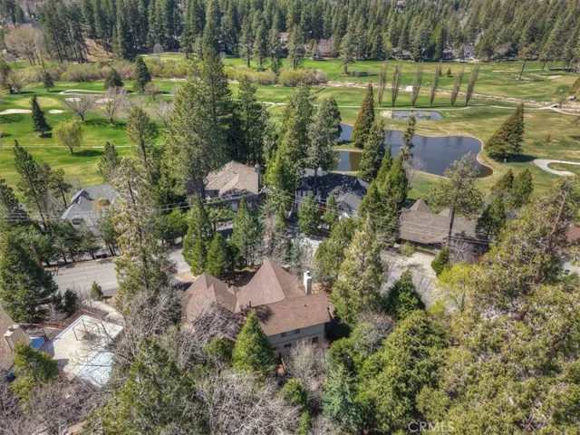 415 Golf Course, Lake Arrowhead, California 92352