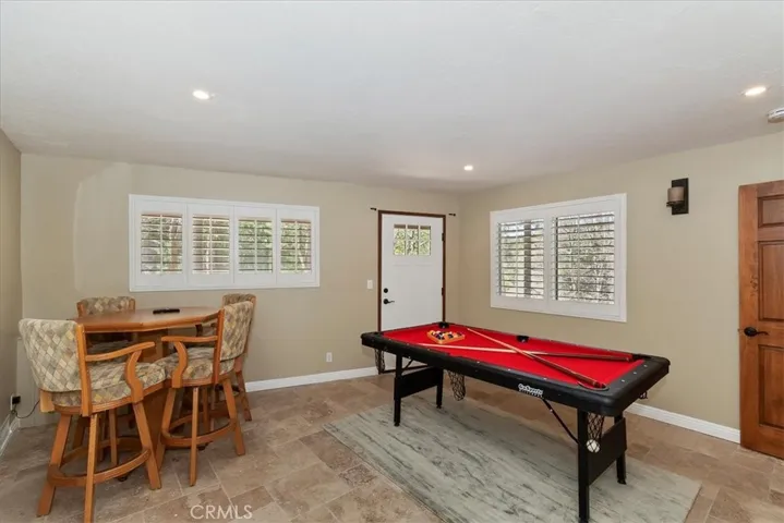 415 Golf Course, Lake Arrowhead, California 92352