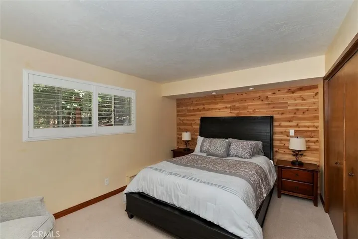 415 Golf Course, Lake Arrowhead, California 92352