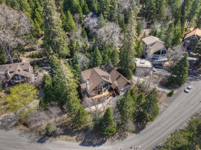 415 Golf Course, Lake Arrowhead, California 92352