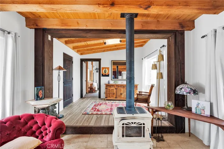 7985 Baker, Lucerne Valley, California 92356