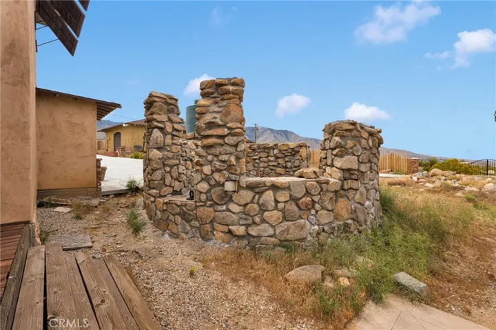 7985 Baker, Lucerne Valley, California 92356