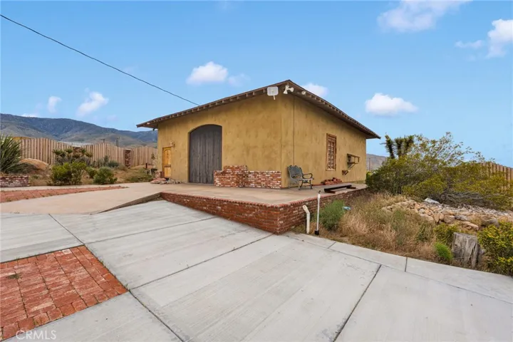 7985 Baker, Lucerne Valley, California 92356
