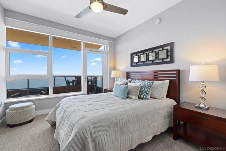 1325 Pacific Hwy 3301, San Diego, California 92101